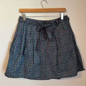 NWT, Gap Kelly Green, Navy, Pink and White 100% Cotton Floral Mini Skirt, Size 4